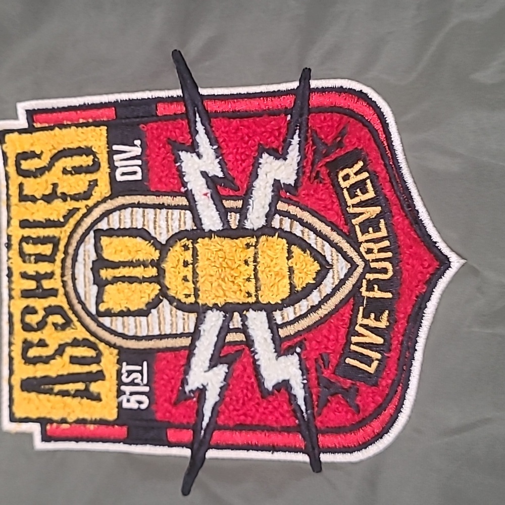 Assholes Live Forever bomber jacket Sz Large - Picture 6 of 7